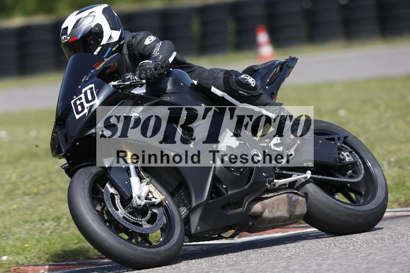 /45 10.08.2025 Plüss Moto Sport ADR/Einsteiger/60
